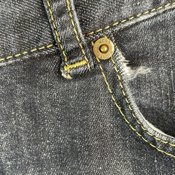 MICHAEL KORS Straight Leg Low Rise Flap Pocket Jeans Blue Dark Wash Denim Size 6 - Picture 6 of 12